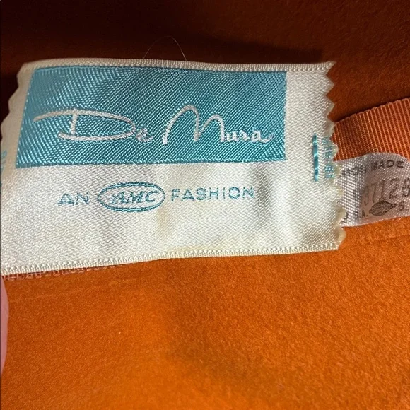 Vintage Feathered Hat with Bow - Picture 2 of 5